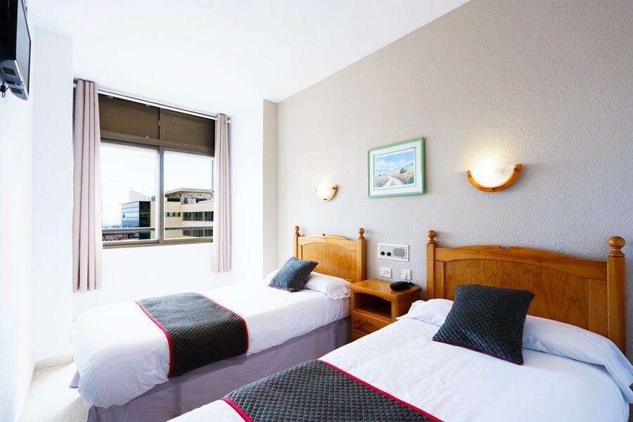 Oyo Hotel Costa Andaluza Ella Dış mekan fotoğraf